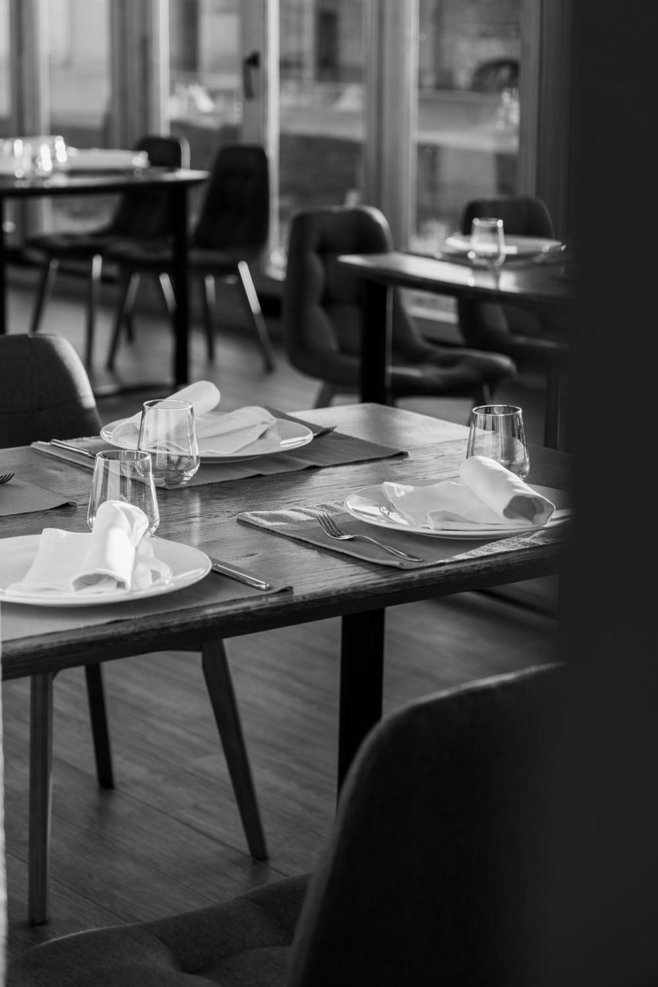 Pansion Mihica Dvori Hotel Babina Greda Eksteriør billede